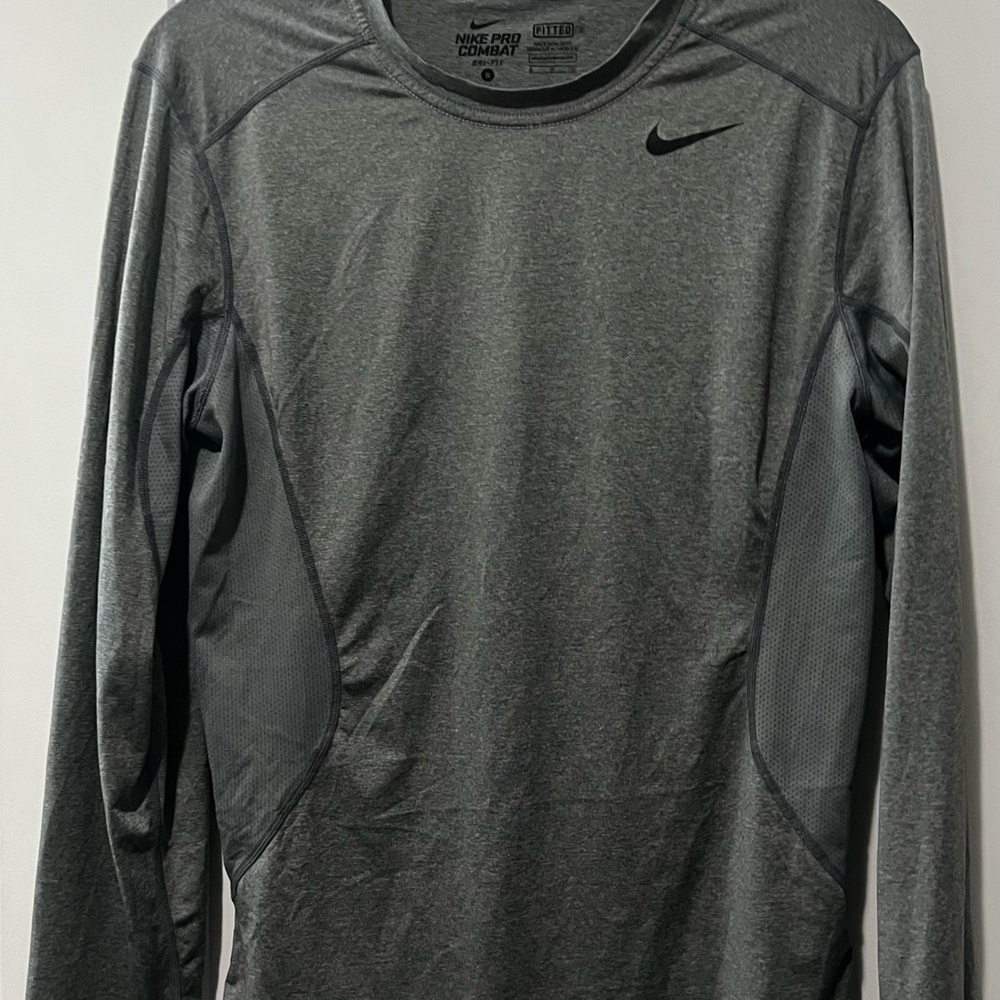 Nike Gray Long Sleeve Men's Shirt